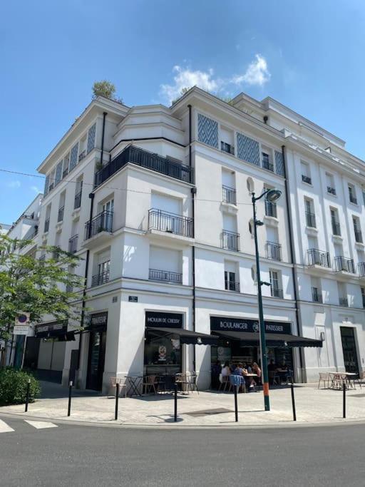 Le Riviera Near Disneyland Paris Chessy (Seine-et-Marne)